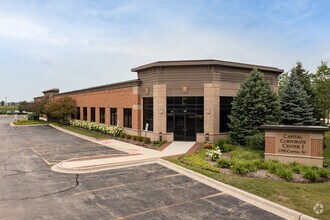 1752 Capital St, Elgin, IL for rent Building Photo- Image 1 of 12