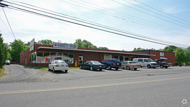 993-997 13th St SW, Hickory, NC for sale Building Photo- Image 1 of 1