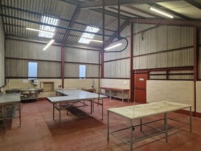 Mountains Rd, Great Totham to rent Interior Photo- Image 1 of 2