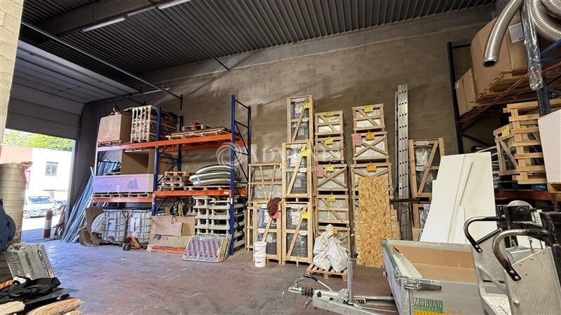 Light Industrial in Collegien to rent - Interior Photo - Image 3 of 7
