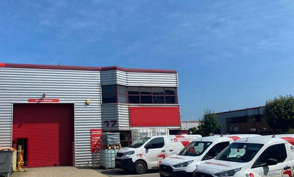 The Markham Centre, Reading for sale - Building Photo - Image 1 of 1