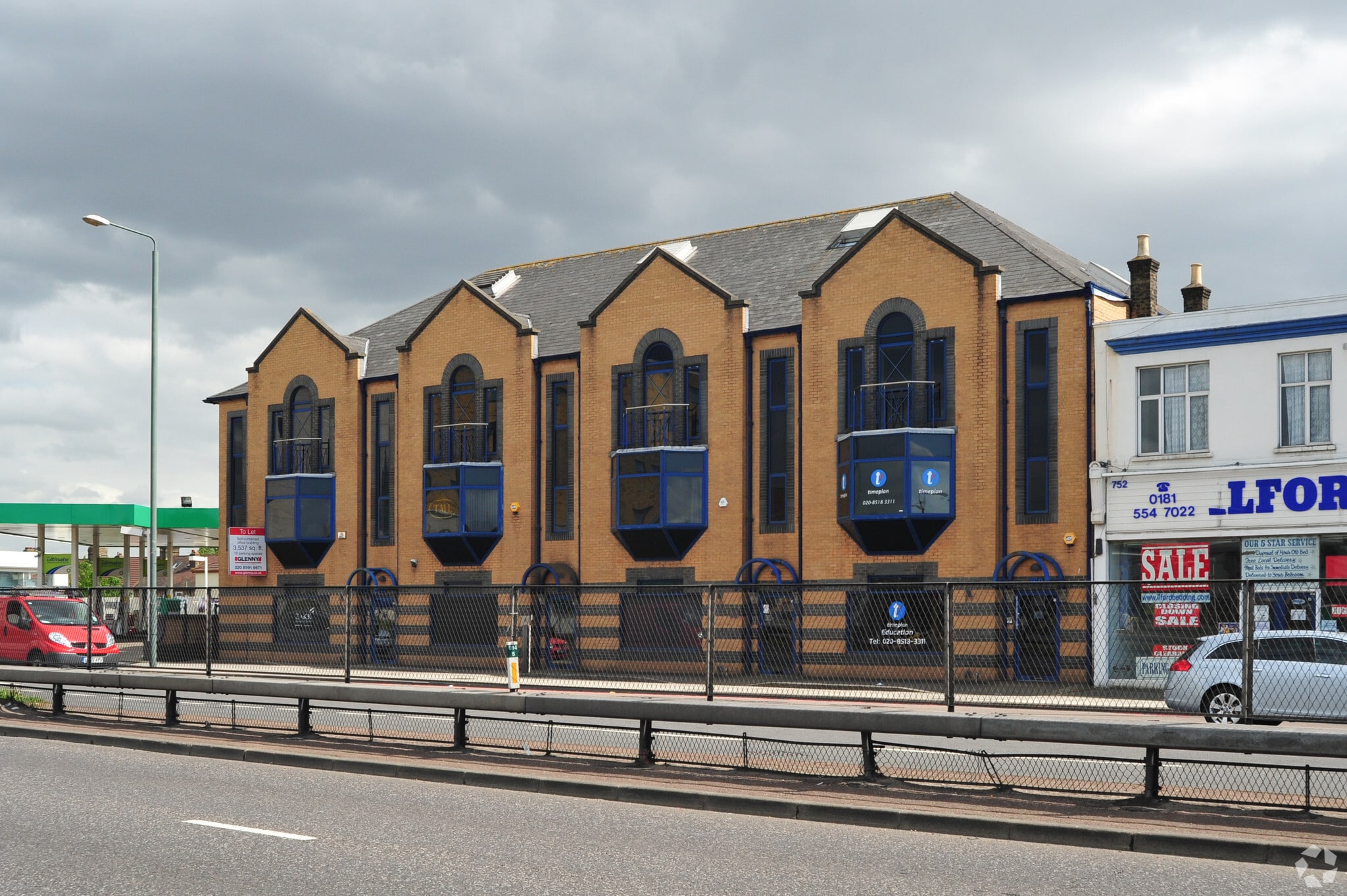 760-766 Eastern Ave, Ilford for sale Primary Photo- Image 1 of 1