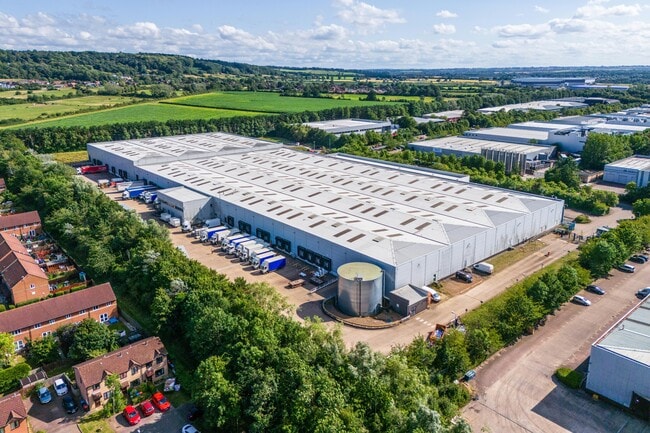 More details for Bradbourne Dr, Milton Keynes - Industrial to Rent