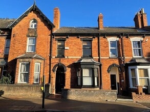 26 West Para, Lincoln to rent Building Photo- Image 1 of 3