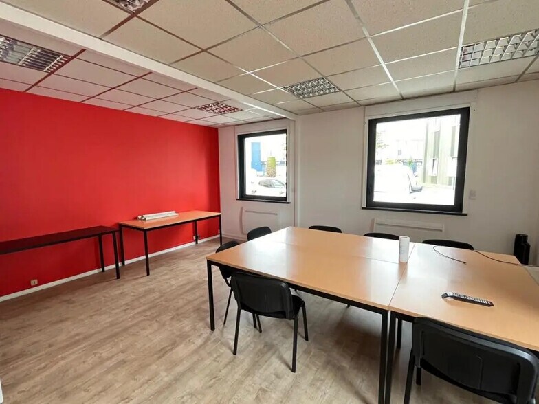 Office in Wasquehal to rent - Interior Photo - Image 3 of 4