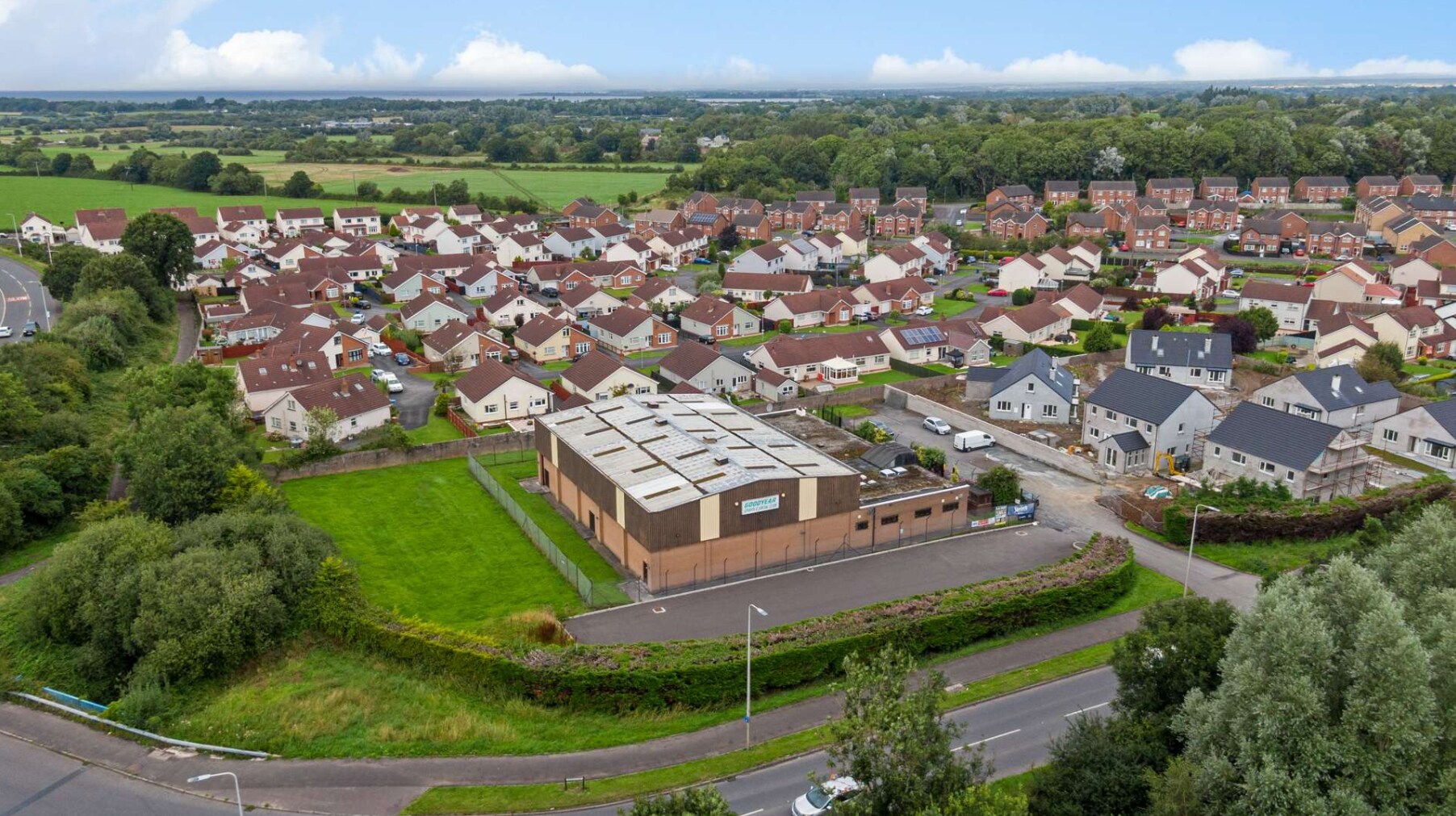 71 Silverwood Rd, Craigavon for sale Primary Photo- Image 1 of 1