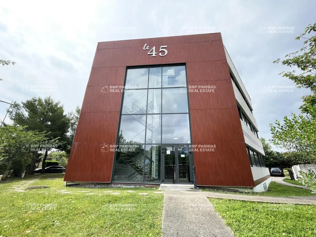 Location Bureaux 315 m² à 630 m² - Photo 1