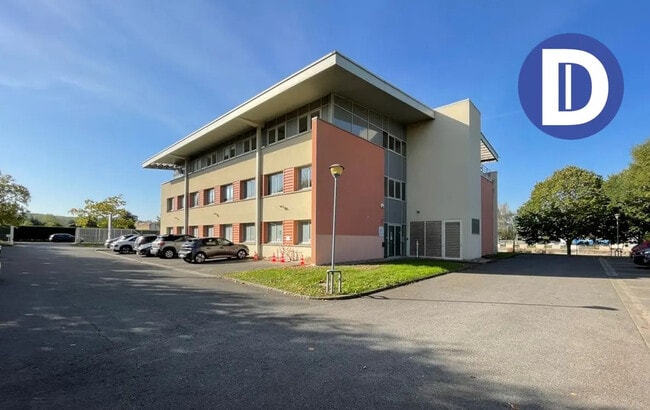 Location Bureaux 420 m² à 811 m²