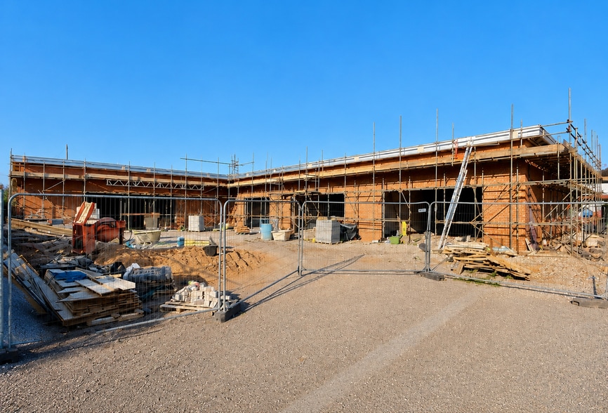 97 Pope Ln, Penwortham to rent - Building Photo - Image 1 of 1