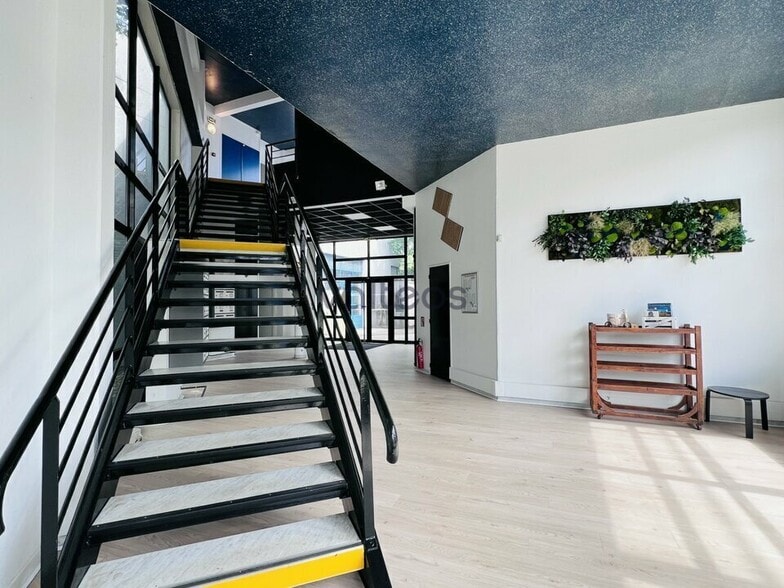 Office in Labège to rent - Building Photo - Image 2 of 9