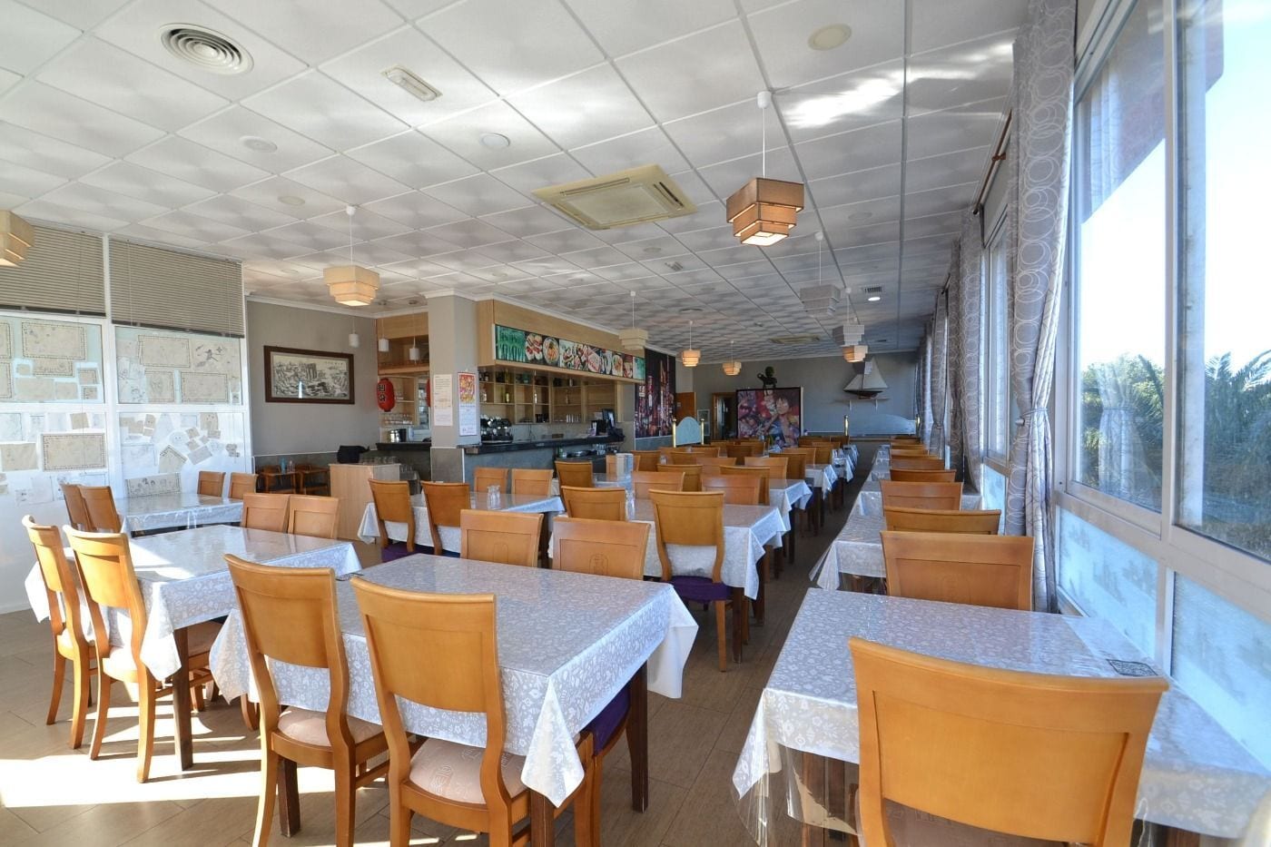 Retail in L'Ametlla de Mar, Tarragona to rent Interior Photo- Image 1 of 11