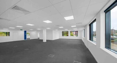 Viking Way, Rosyth to rent Building Photo- Image 1 of 5