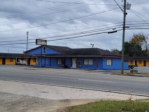 513 Central Dr, East Dublin, GA for sale Primary Photo- Image 1 of 16