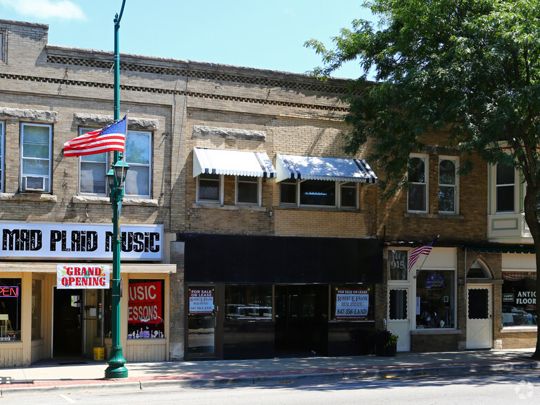 913 Main St, Antioch, IL for sale - Primary Photo - Image 1 of 1