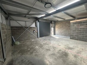 Willow Way Industrial Estate, Stanley for rent Interior Photo- Image 1 of 2