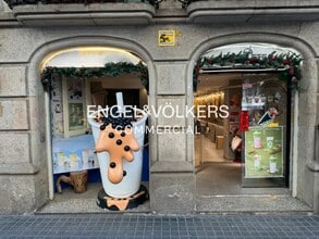 Retail in Barcelona, Barcelona to rent Interior Photo- Image 1 of 5