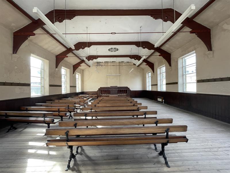 192 Savile Park Rd, Halifax for sale Interior Photo- Image 1 of 1