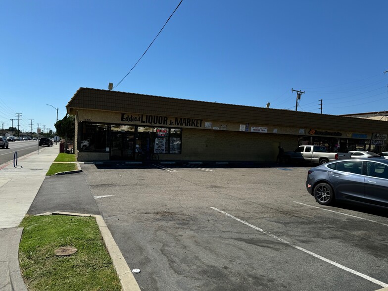 5401 Cherry Ave, Long Beach, CA for sale - Building Photo - Image 3 of 7