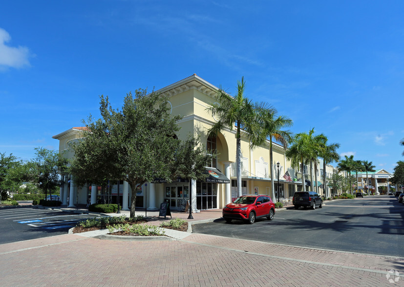 8126-8130 Lakewood Ranch Blvd, Lakewood Ranch, FL for rent - Building Photo - Image 1 of 12