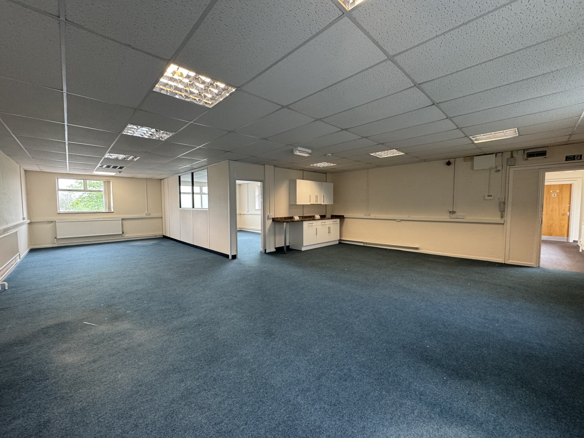 Bristol Rd, Bridgwater to rent Interior Photo- Image 1 of 3
