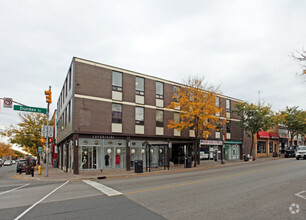 101-103 Dundas St W, Whitby, ON for rent Primary Photo- Image 1 of 6