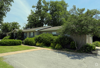 12095 S Elm St, Jenks, OK for sale Primary Photo- Image 1 of 1