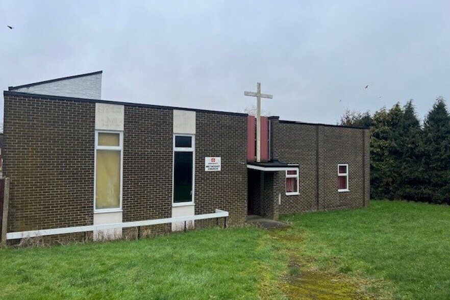 149 Kempshott Ln, Basingstoke for sale - Building Photo - Image 1 of 1