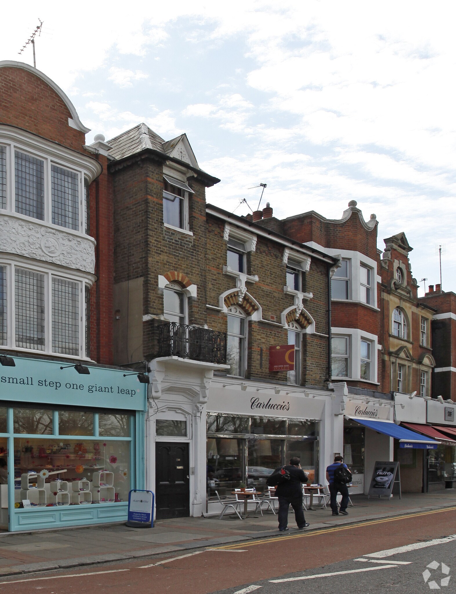 5-6 The Green, London for sale Primary Photo- Image 1 of 1