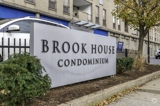 More details for 77 Pond Ave, Brookline, MA - Residential for Sale