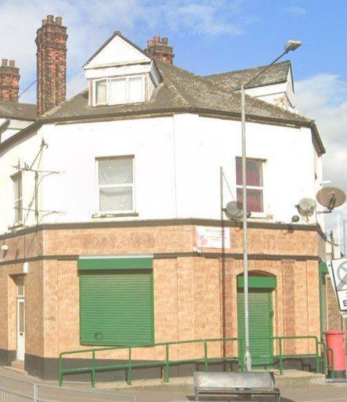 140-146 Dock Rd, Tilbury to rent Building Photo- Image 1 of 15