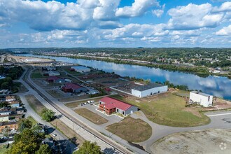 180 Bet Tech Dr, Aliquippa, PA - AERIAL  map view
