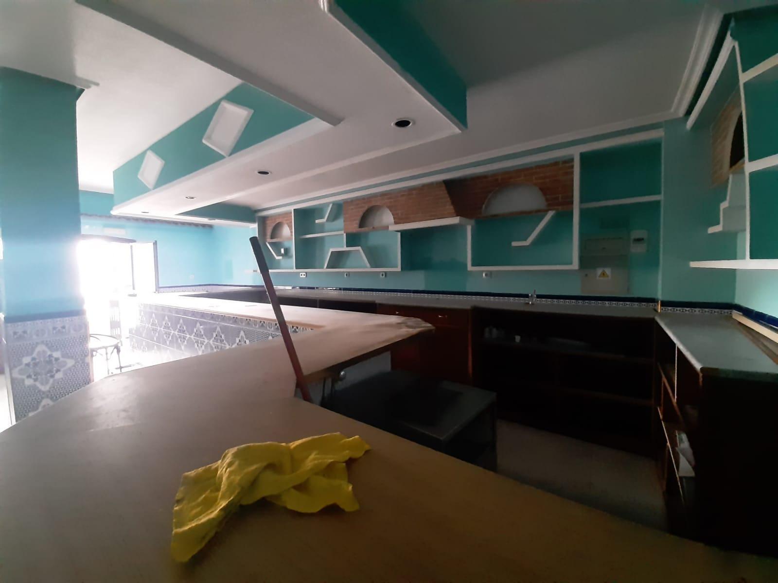 Retail in Cáceres, Cáceres for sale Building Photo- Image 1 of 12