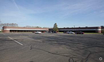 2520 Pilot Knob Rd, Mendota Heights, MN for rent Building Photo- Image 1 of 6