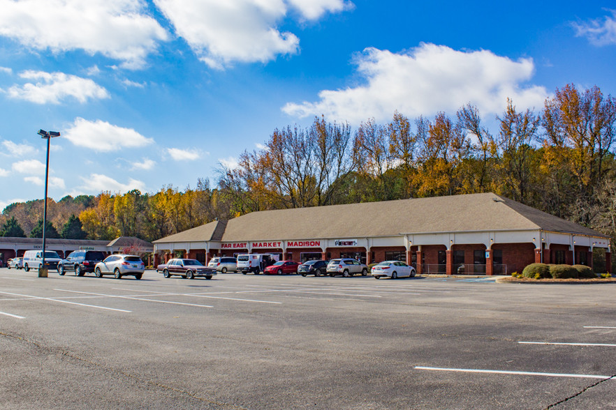 7185 Highway 72 W, Huntsville, AL for rent - Building Photo - Image 1 of 3