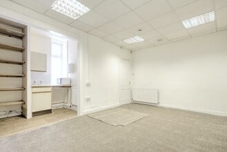 27 Newmarket St, Skipton to rent Interior Photo- Image 2 of 2