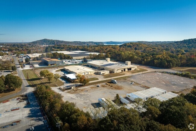More details for 4170-4180 South Creek Rd, Chattanooga, TN - Industrial to Rent
