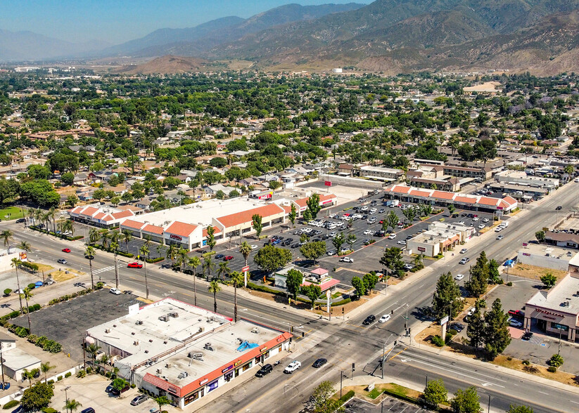 4000-4184 Sierra Way, San Bernardino, CA for rent - Building Photo - Image 1 of 4