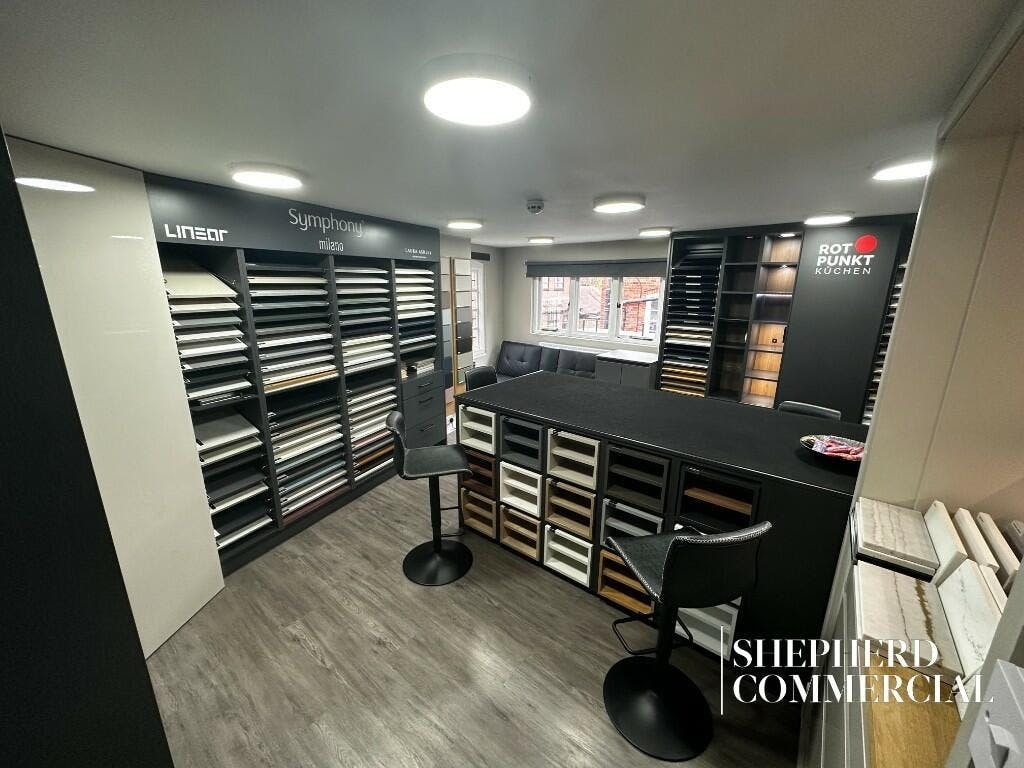 127 High St, Henley In Arden for sale Interior Photo- Image 1 of 3