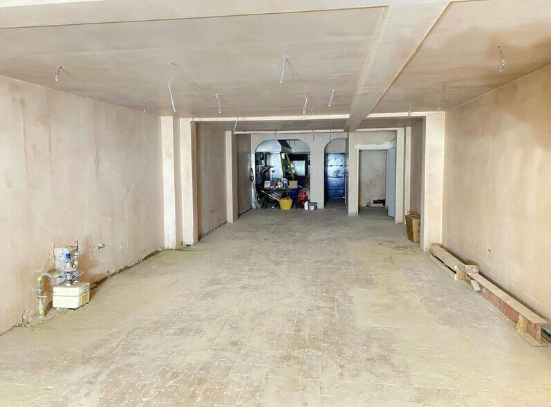 31 Broadway, Peterborough to rent - Interior Photo - Image 3 of 3