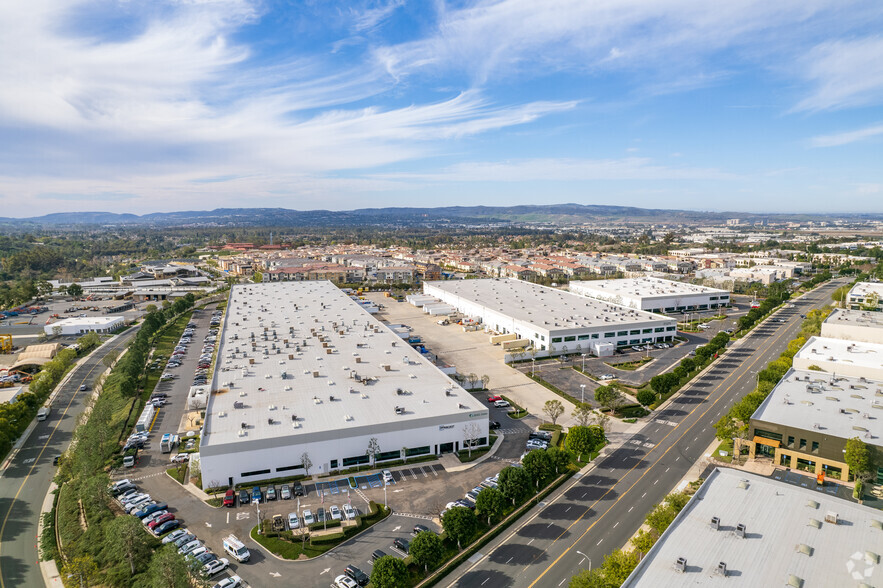 25671-25731 Commercentre Dr, Lake Forest, CA for rent - Aerial - Image 3 of 5