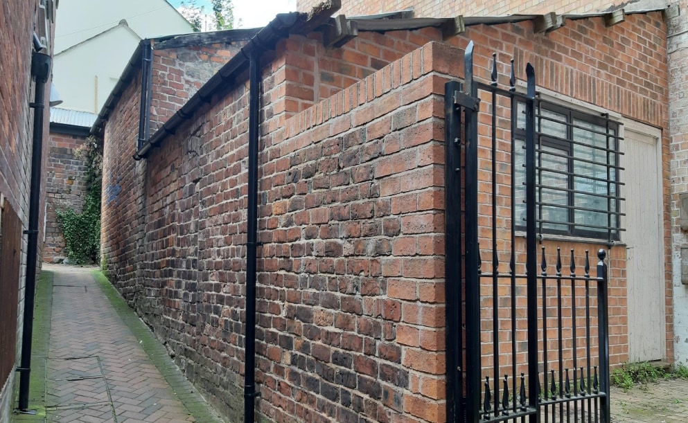 27 Cross St, Oswestry for sale Primary Photo- Image 1 of 1