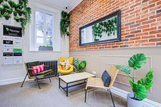 4-6 Spicer St, St Albans to rent Building Photo- Image 1 of 1