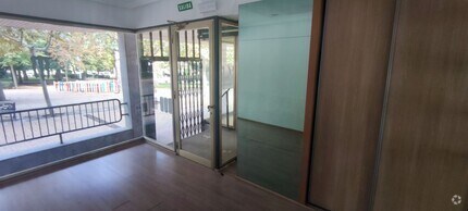 Retail in Ávila, Ávila to rent Interior Photo- Image 2 of 4