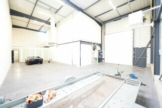 More details for 73 Rue Mathieu Dussurgey, Saint-Fons - Light Industrial to Rent