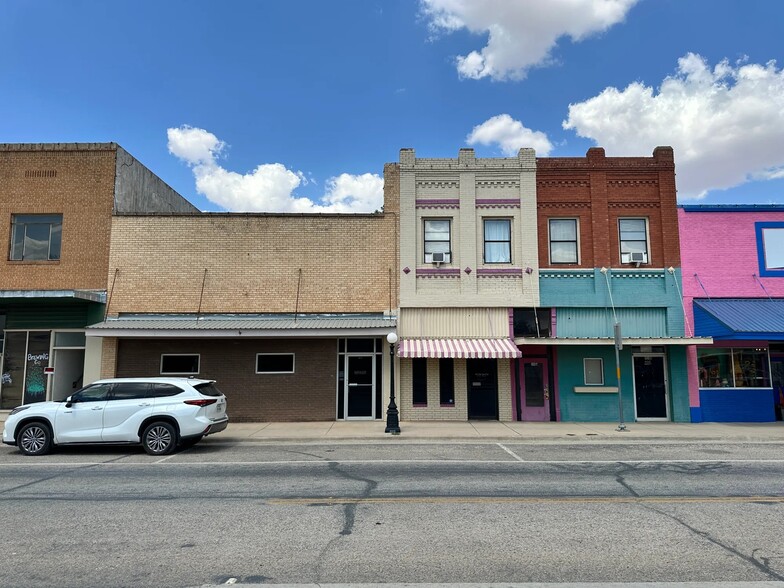 410 N 1st St, Haskell, TX for sale - Building Photo - Image 1 of 21