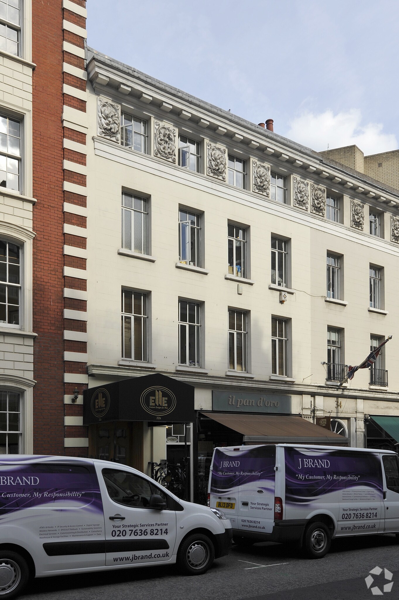 32a-33 St. George St, London for sale Primary Photo- Image 1 of 1