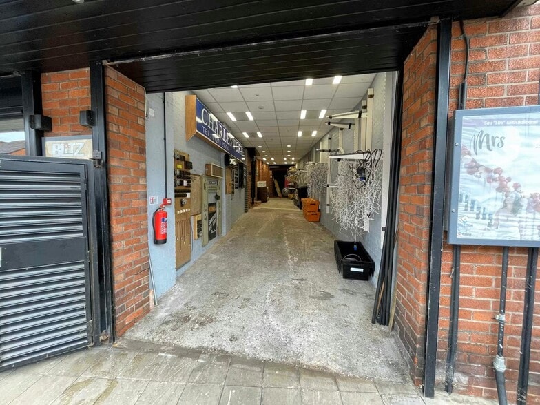 14 Hightown, Crewe for sale - Building Photo - Image 2 of 9