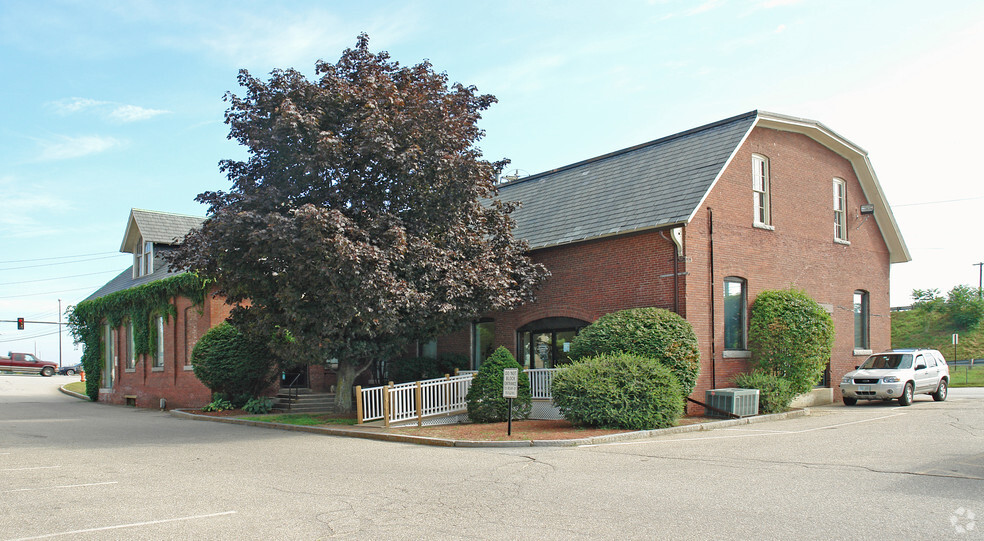 24 Bridge St, Concord, NH for sale - Primary Photo - Image 1 of 1