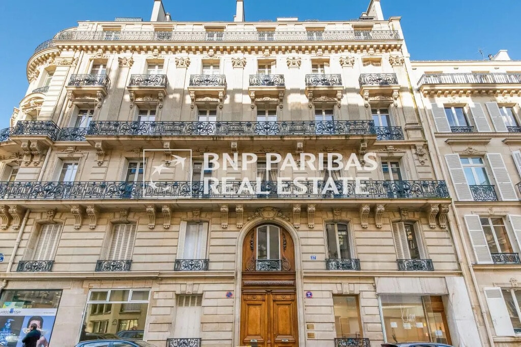 Location Bureaux 240 m² - Photo 1