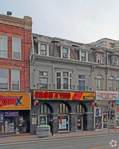 529 Yonge St, Toronto, ON for rent - Primary Photo - Image 1 of 2